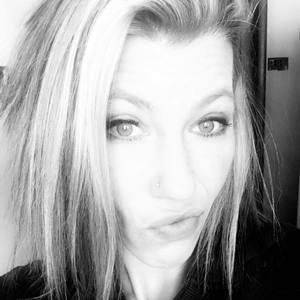 Meet your Posher, Hollie